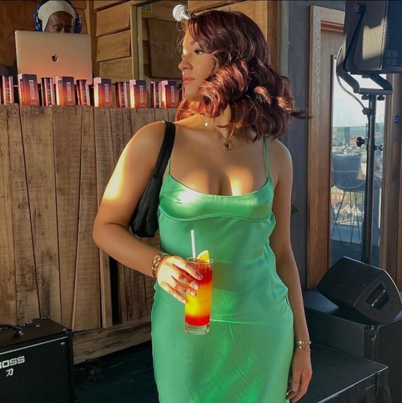 Zara Satin dress - Picture 12 of 12